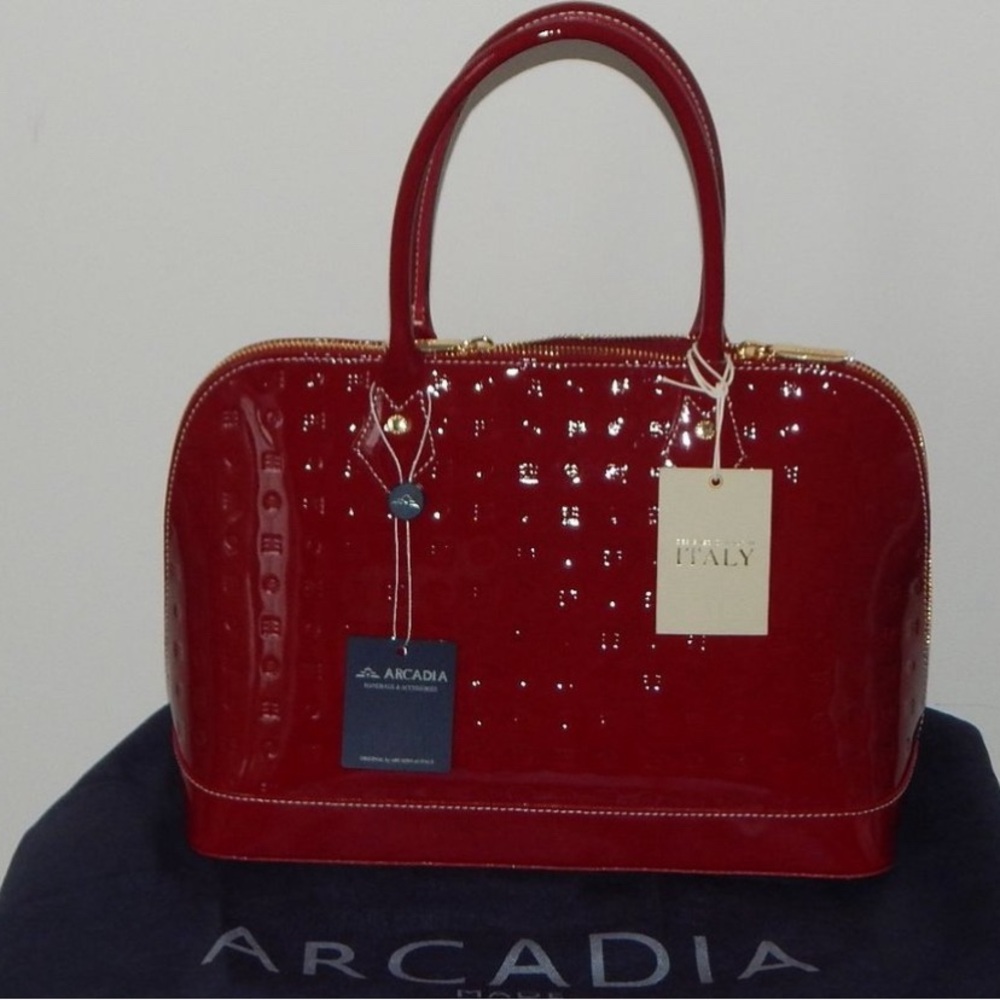 NWOT ARCADIA PATENT LEATHER SATCHEL HANDBAG in MARSALE VINE MADE IN ITALY